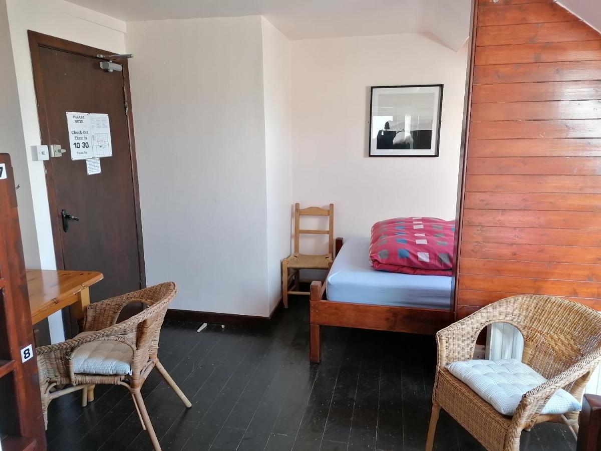 Aille River Tourist Hostel And Camping Doolin * Doolin