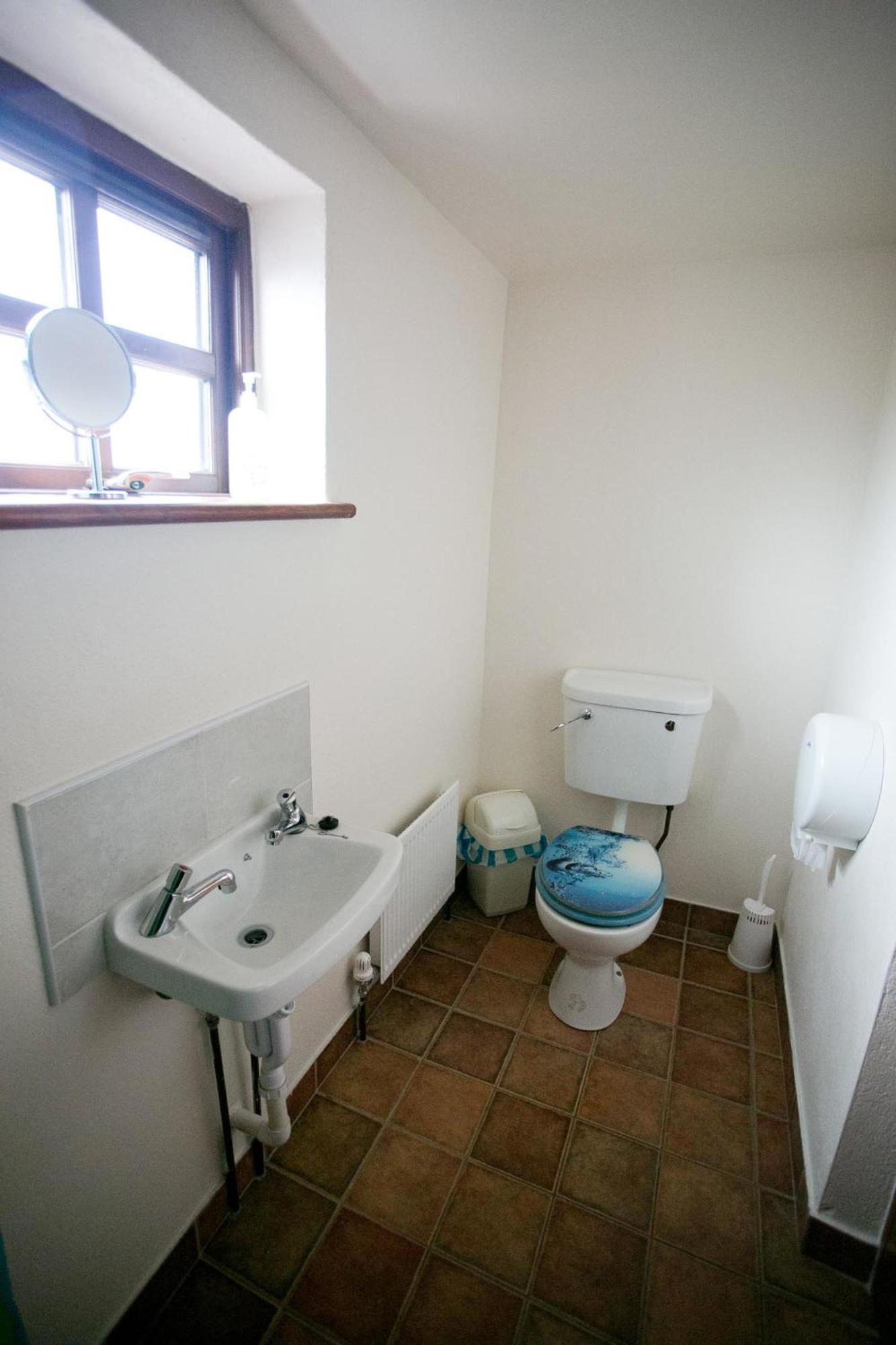 Aille River Tourist And Hostal Doolin