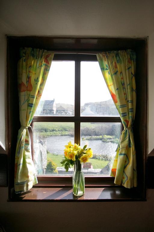 Aille River Tourist And Hostal Doolin